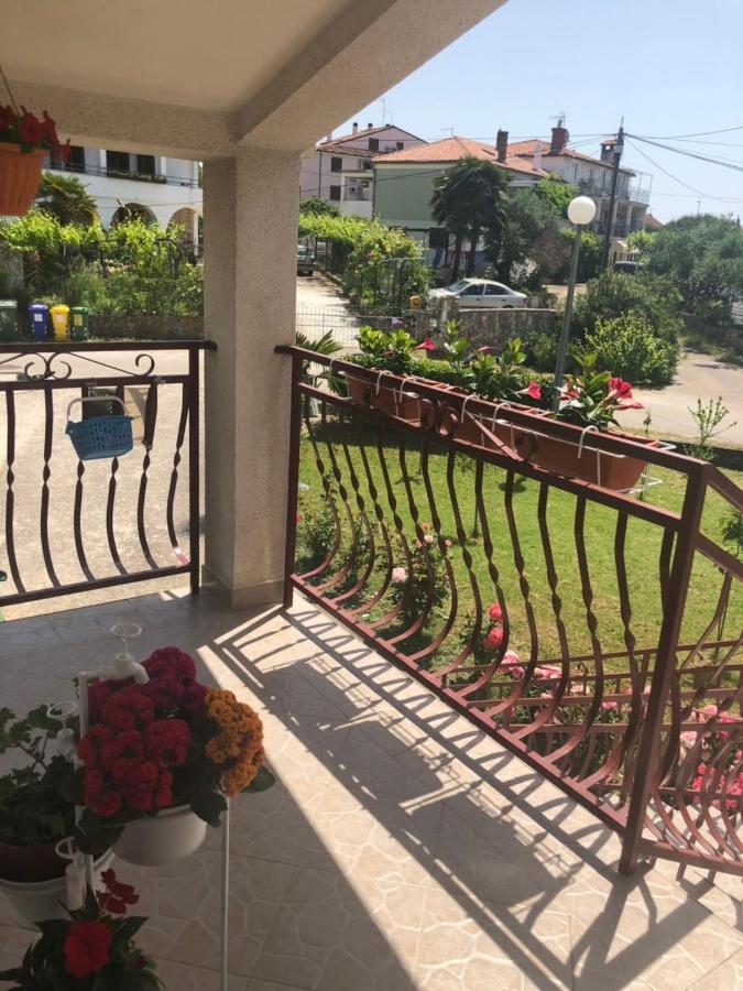 Apartman Sara Ровінь Екстер'єр фото
